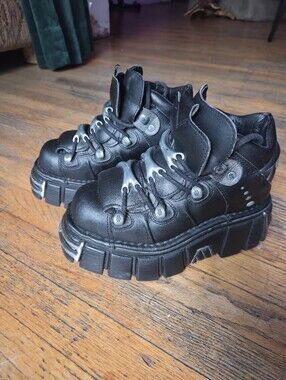 New Rock M-106-S1 Platform Boots
